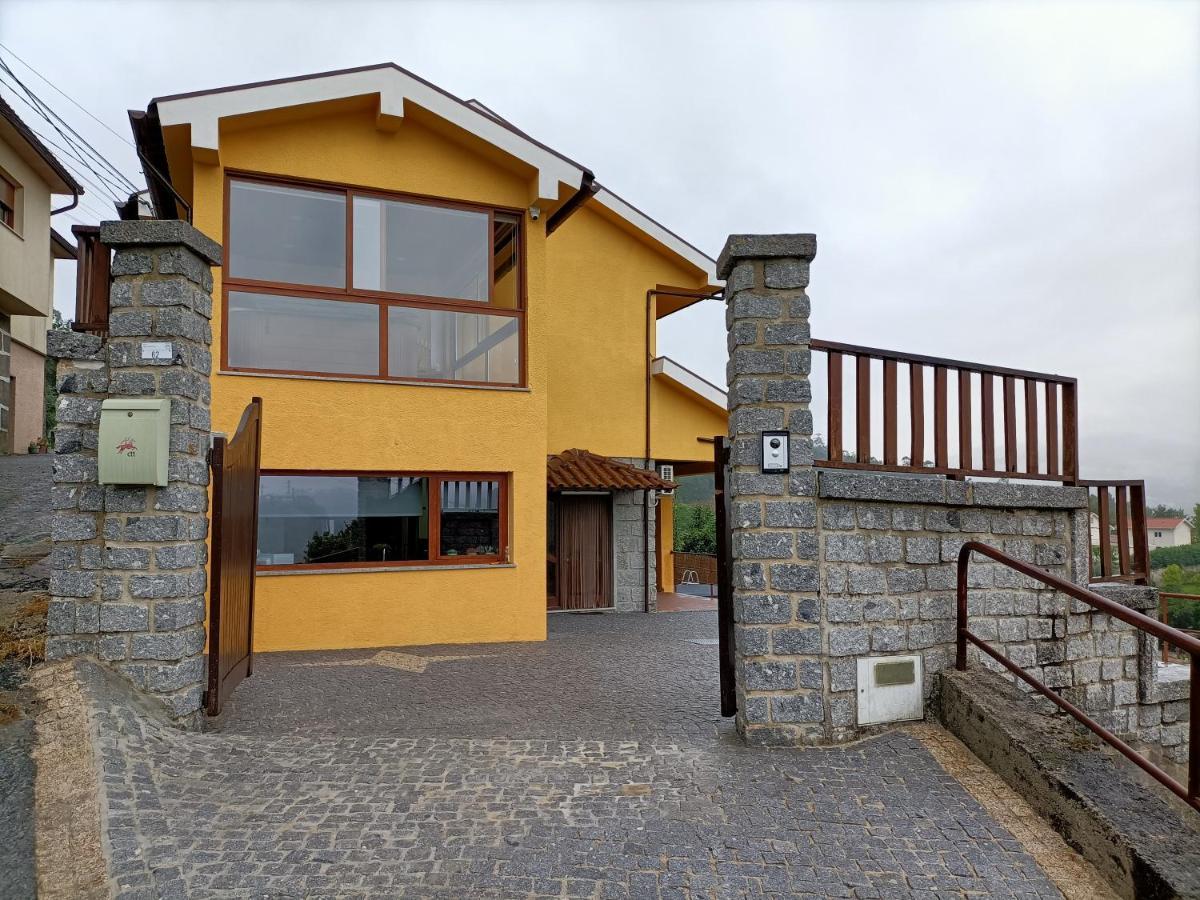 Casa Amarela Da Canicada Vieira do Minho Exterior photo